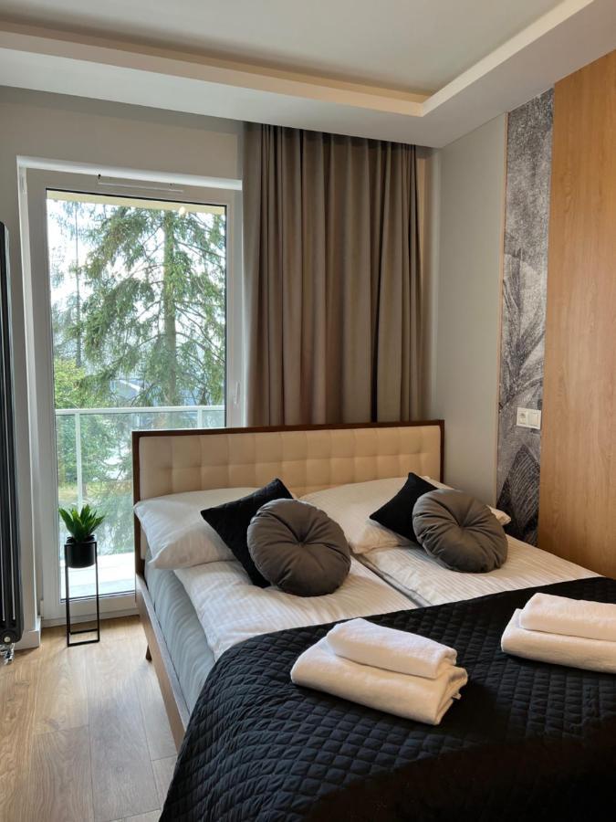 Apartment Family & Business Elegant Apartments: Terrace Living With Parking *
