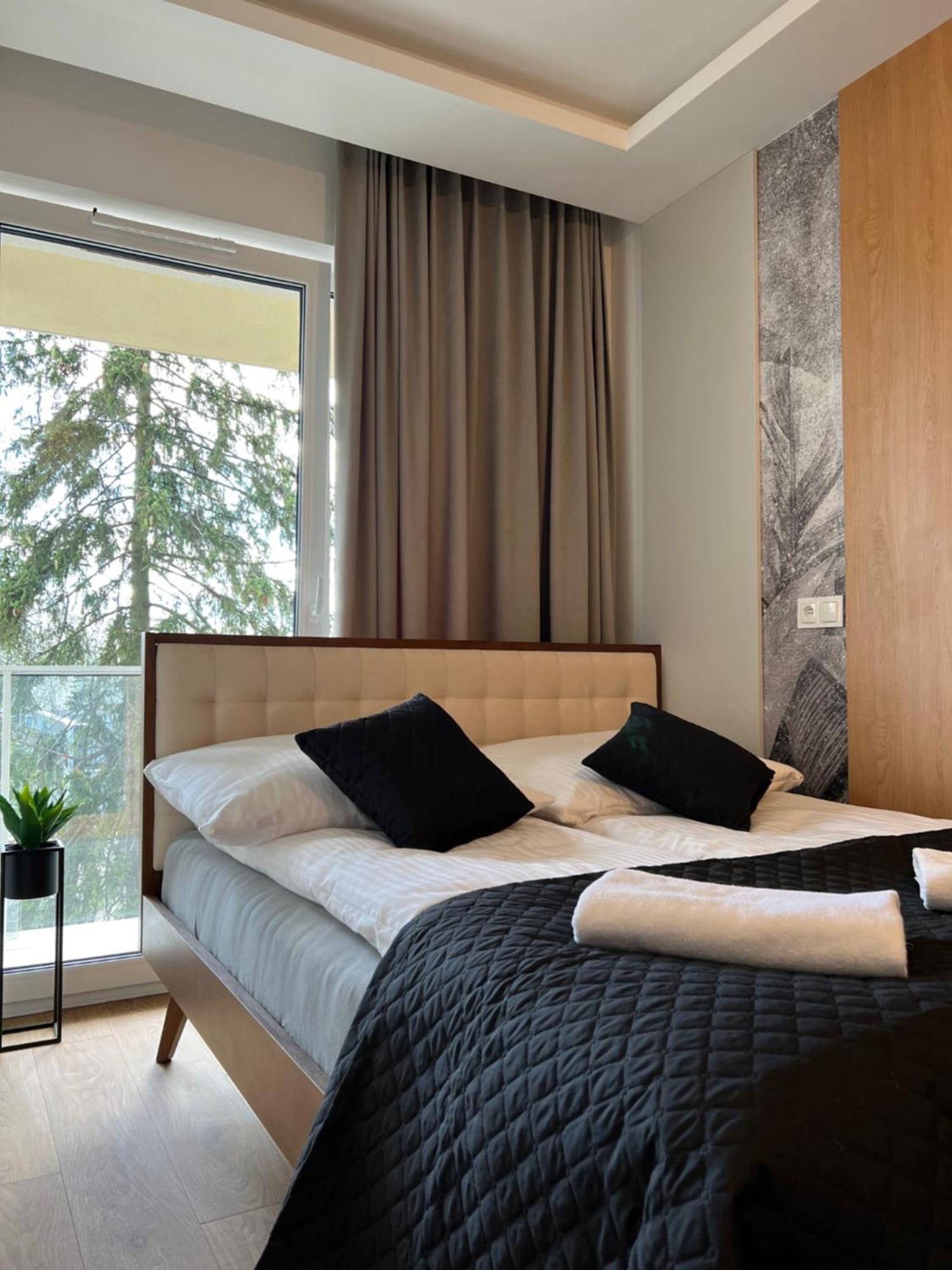 Apartment Family & Business Elegant Apartments: Terrace Living With Parking Kielce